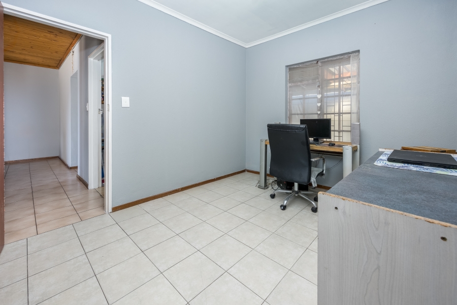3 Bedroom Property for Sale in Drostdy Park Western Cape